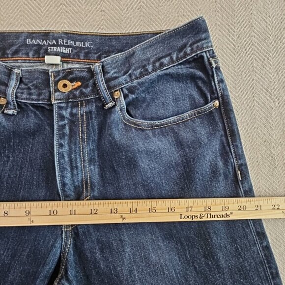 Banana Republic Jeans Men's 33 x 32 Straight Leg Indigo Blue Denim Relaxed EUC - Picture 4 of 15